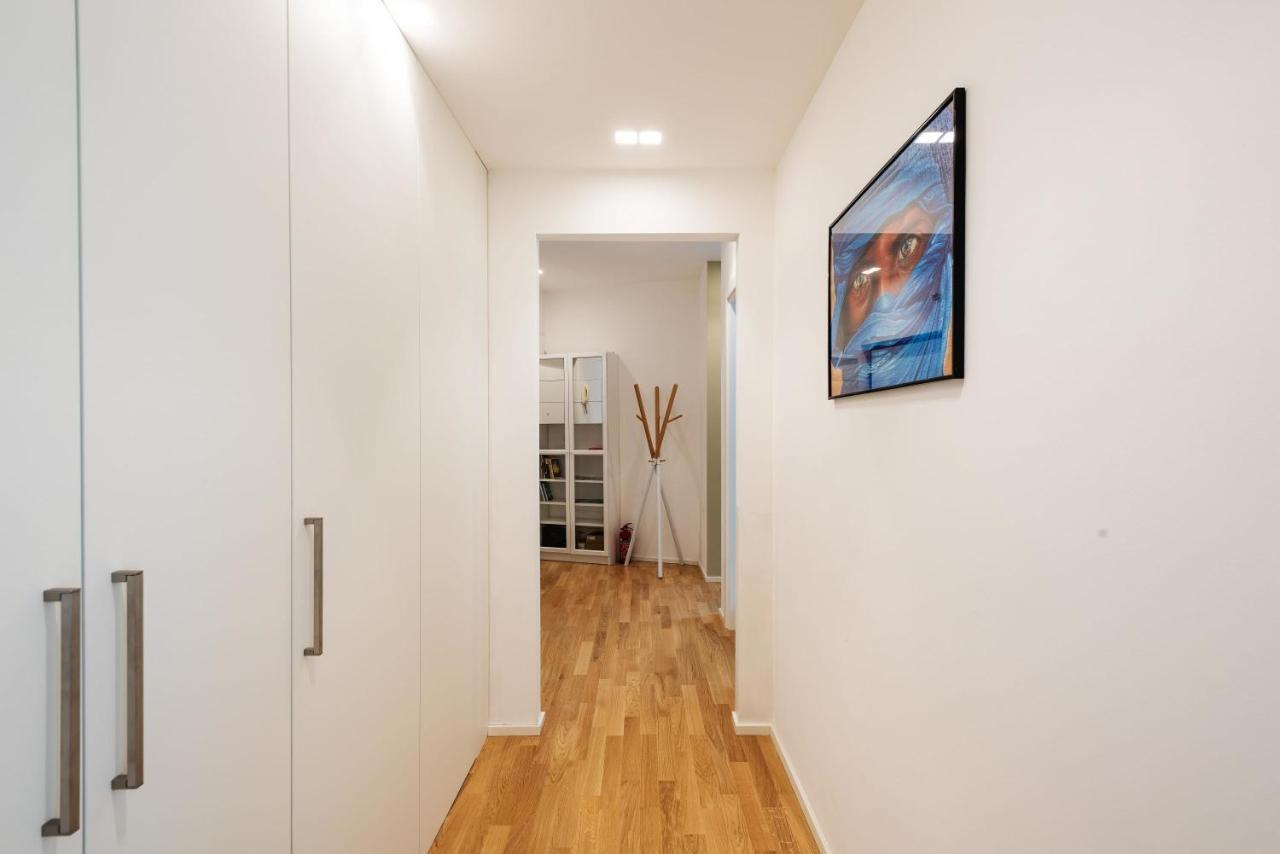 Spacious & Comfortable Apartment In Duomo By Easylife Mailand Exterior foto